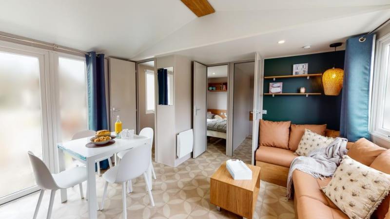 Camping Officiel Siblu Domaine De Dugny Onzain Exterior foto