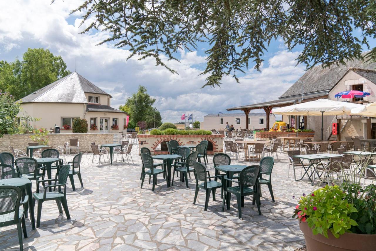Camping Officiel Siblu Domaine De Dugny Onzain Exterior foto